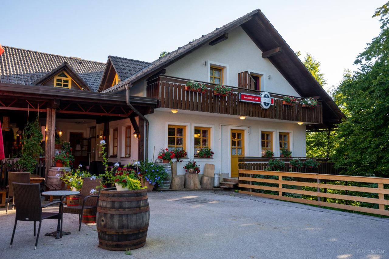 Hotel Gostilna Logar Hotemaze Esterno foto